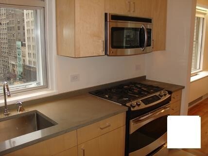 Building Photo - 60 West 57th Street