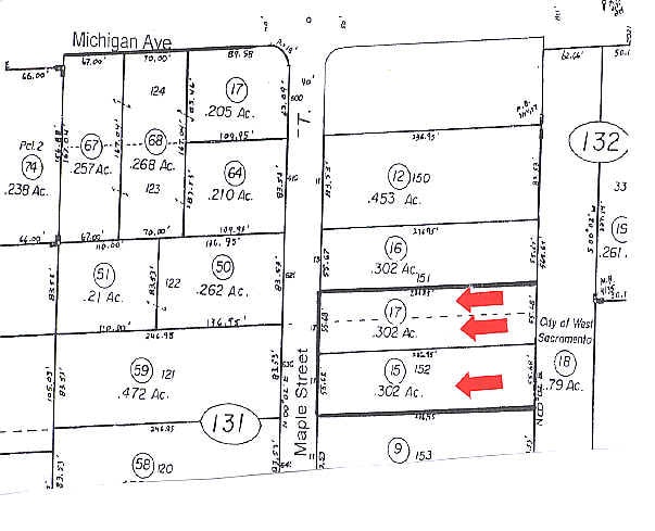 Building Photo - 617 Maple St