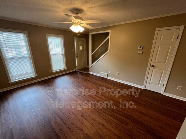 Foto del edificio - 3244 Southern Ave
