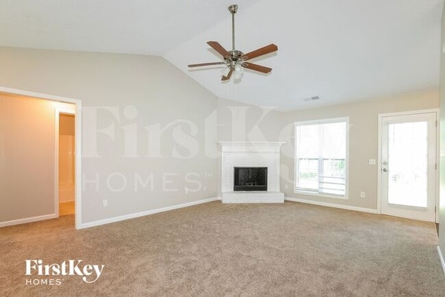 Building Photo - 1139 Otis Dr