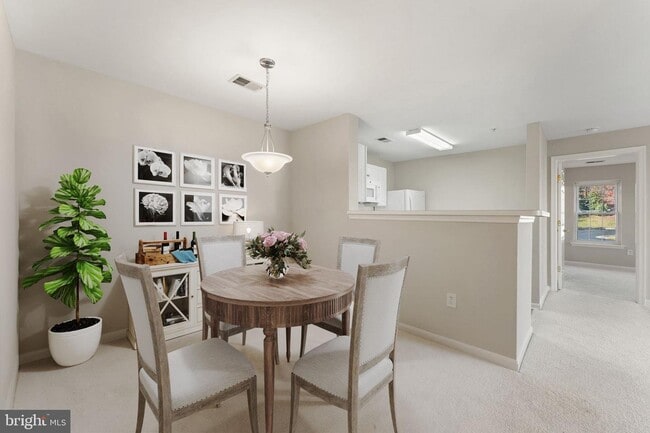 Foto del edificio - 1060 Gardenview Loop