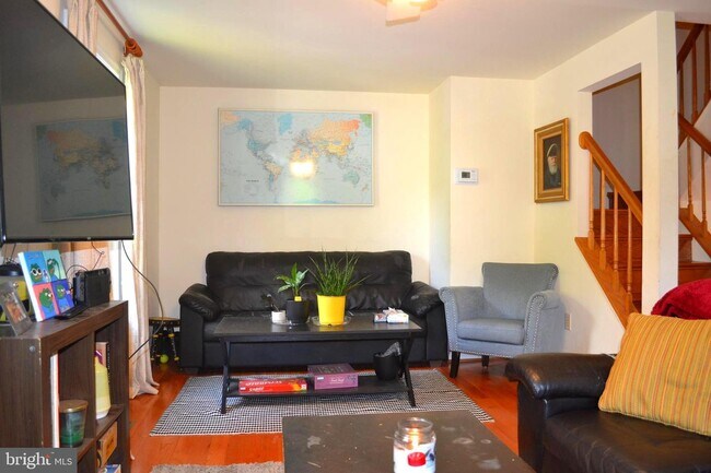Building Photo - 10512 Smithy Ct