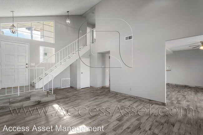 Foto del edificio - 3 br, 3 bath House - 464 E Jarvis St