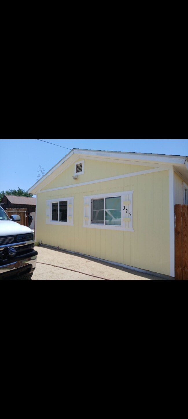 Unidad trasera - 327 Adeline St