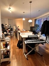 Building Photo - 4974 Pl De La Savane