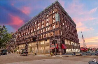 Building Photo - 1209 Washington Ave