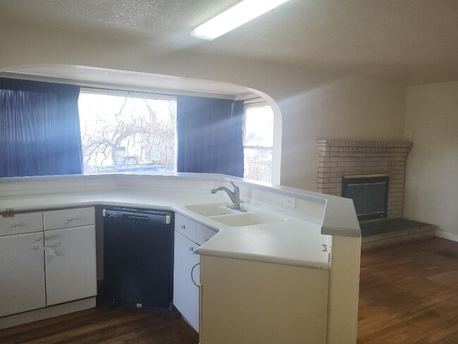 Foto del edificio - 305-305 W 11th St