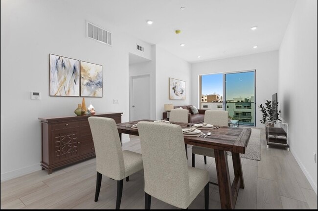 Building Photo - 1650 Sawtelle Blvd