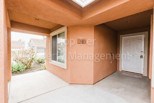 Foto del edificio - Beautiful 4 bed / 2 bath / 1,708 sqft Single Story Home in Rio Vista community of Oceanside