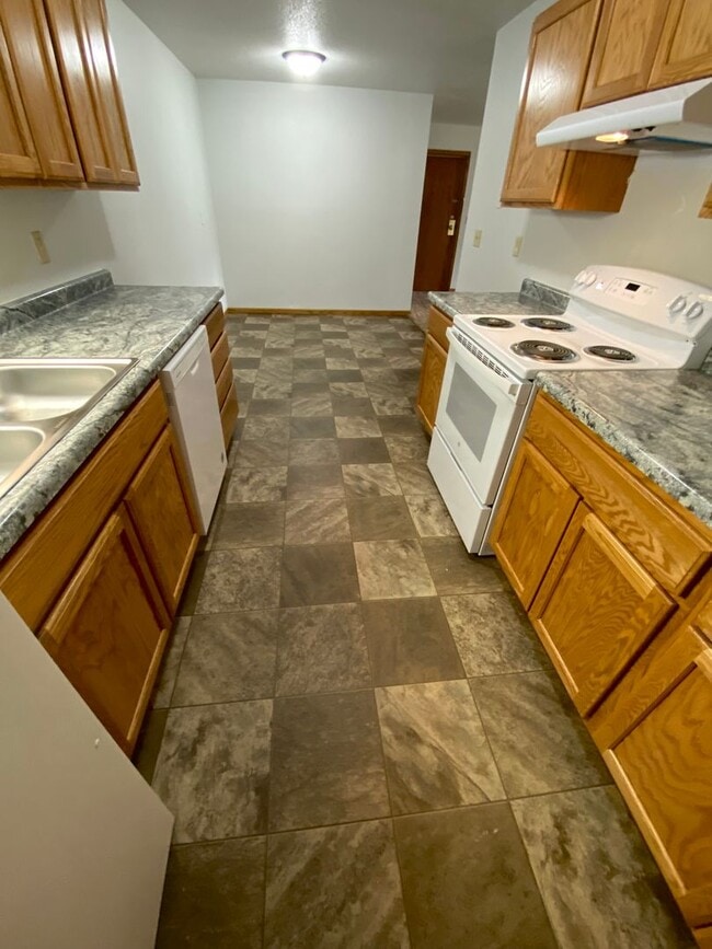 Building Photo - Sleepy Hollow Estates