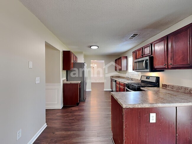 Foto del edificio - 1124 Stepping Stone Ln
