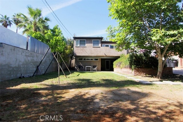 Building Photo - 244 Spencer St