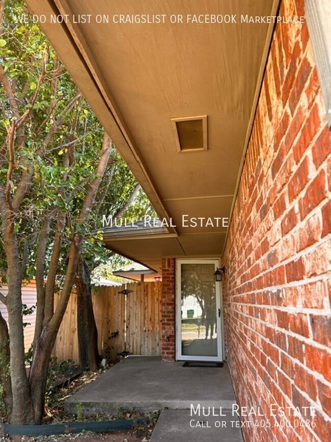 Photo - 2736 SE 89th Terrace- House