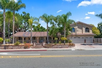 Building Photo - 1400 Arkell Rd