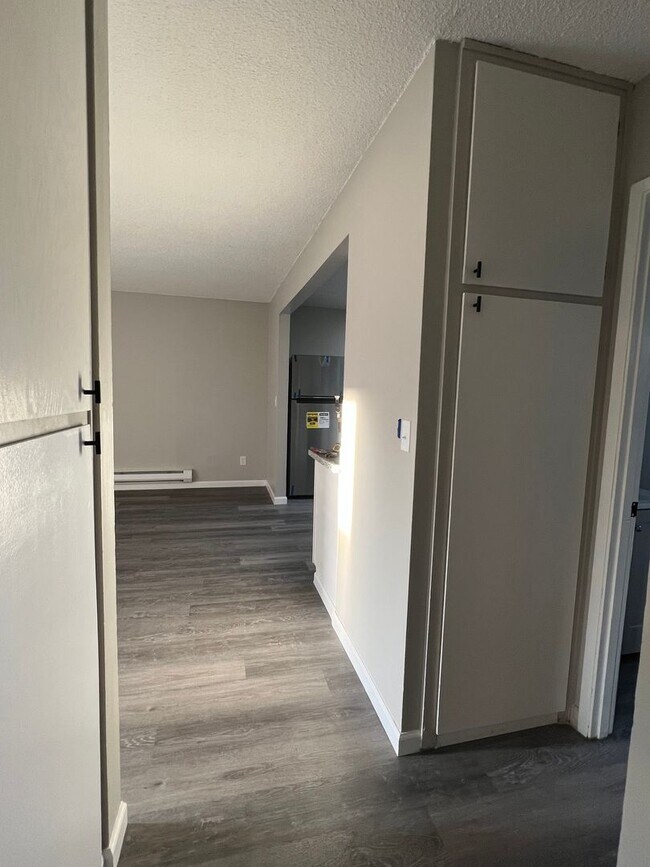 Foto del edificio - Newly renovated Two Bedroom, One Bath Central Point apartment | Available Mid April