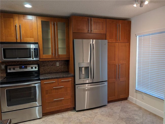 Foto del edificio - 7374 NW 61st Terrace