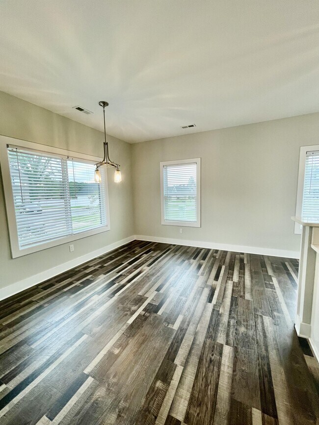 Foto del edificio - 1 S Timberlake Dr