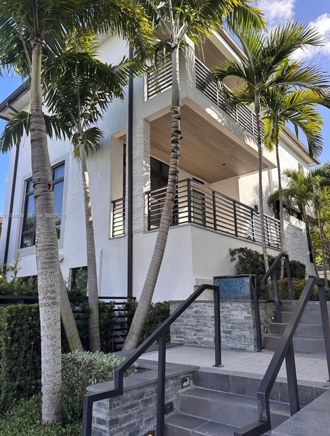 Building Photo - 8231 NW 48th St