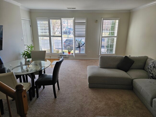 Foto del edificio - 22946 Newcut Rd