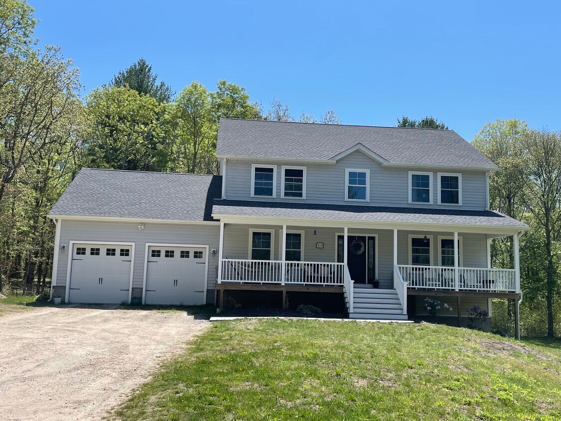 109 Pasquisett Trl Unit 1, Charlestown, RI 02813 Apartments in