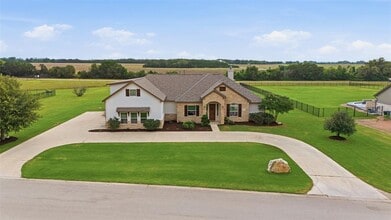 Building Photo - 2440 Greatwood Trl