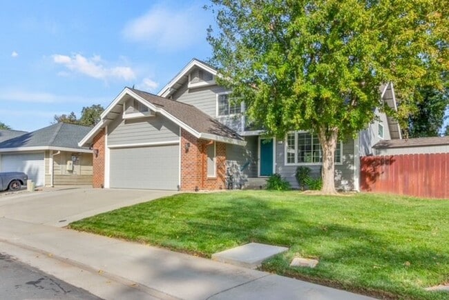 Building Photo - 4 Bedroom Home in Elk Grove