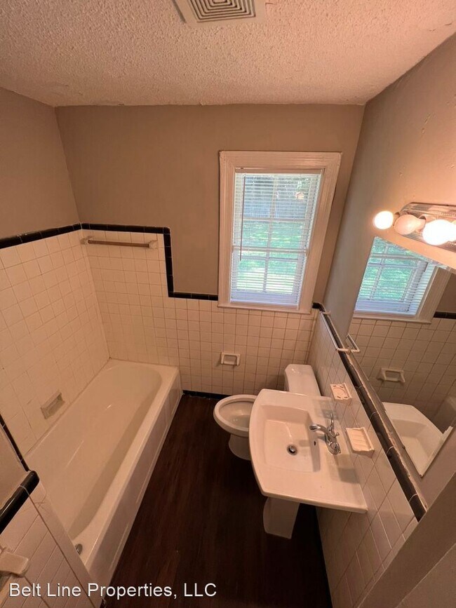 Building Photo - 2 br, 1 bath House - 347 Hodges St.