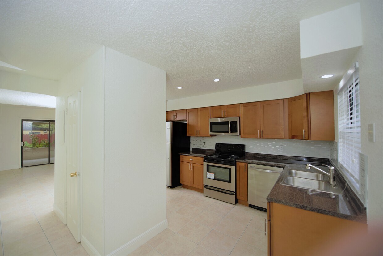 140 Lime Rd, Casselberry, FL 32707 Townhome Rentals in Casselberry FL