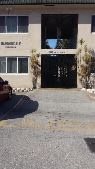 Photo - 1001 SE 16th St Apartment