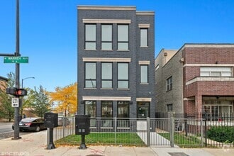 Building Photo - 2801 W Warren Blvd