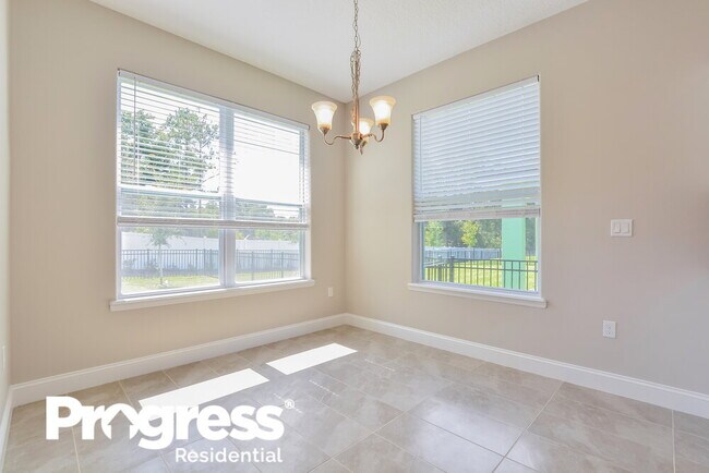 Building Photo - 38 Eleven Oaks Cir