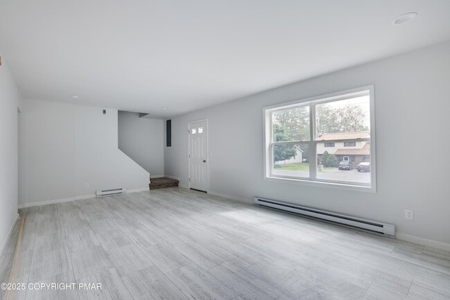 Building Photo - 458 Country Pl Dr