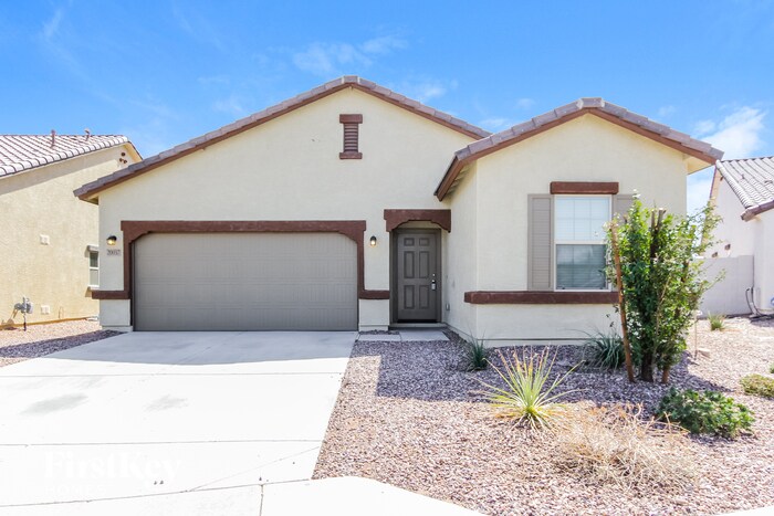 Primary Photo - 20037 W Mesquite Dr