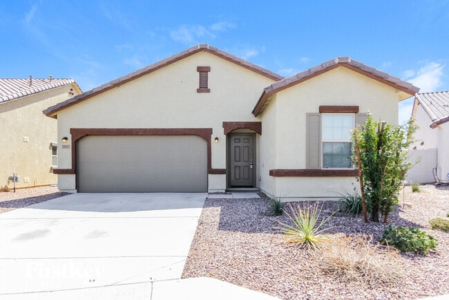 Building Photo - 20037 W Mesquite Dr