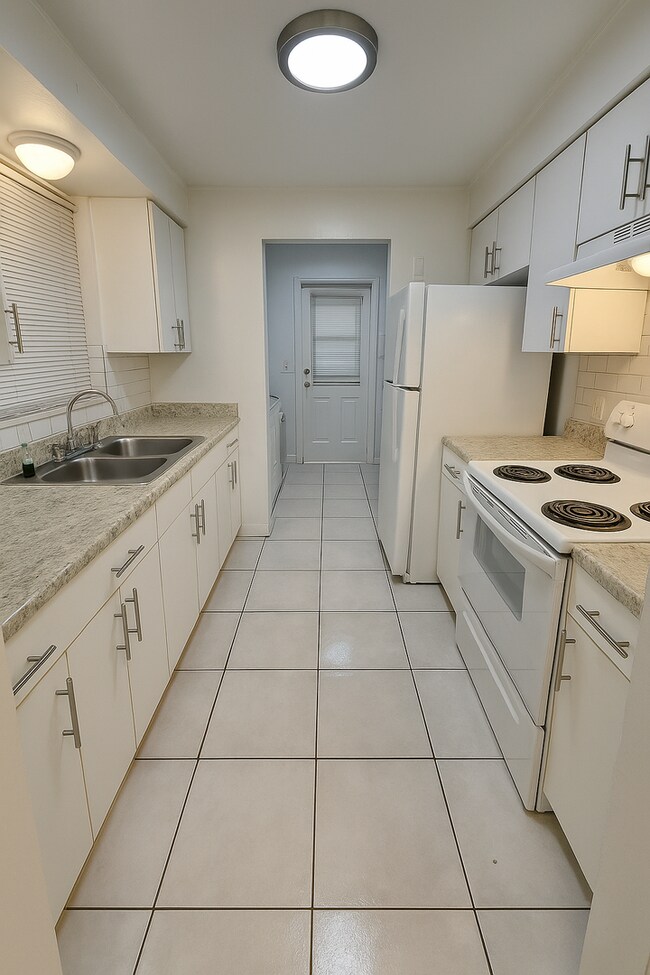 Foto del edificio - 917-921 NE 22nd Dr