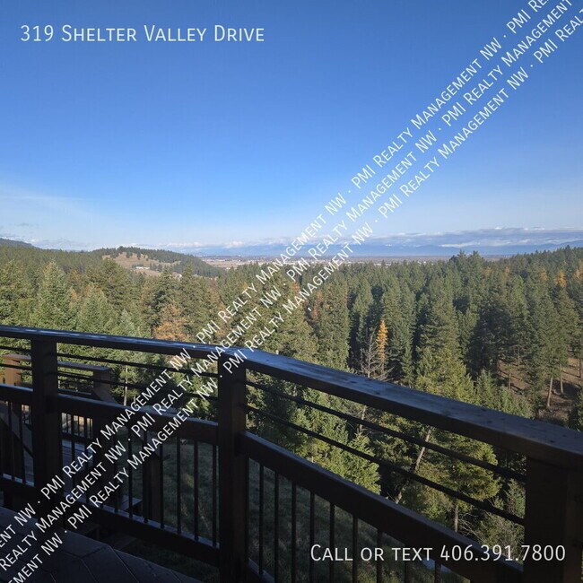 Foto del edificio - 319 Shelter Valley Dr