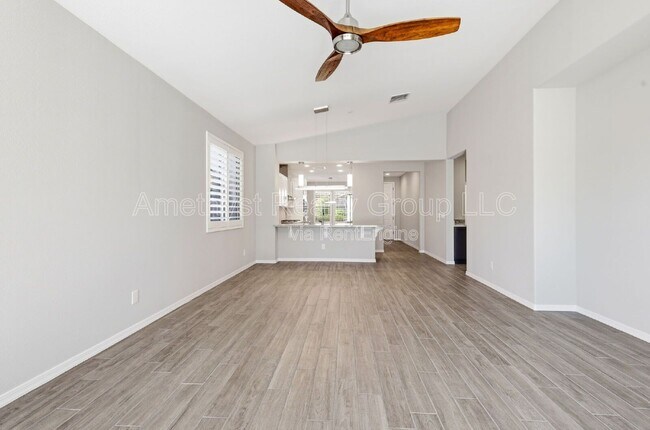 Foto del edificio - 13179 W Brookhart Way