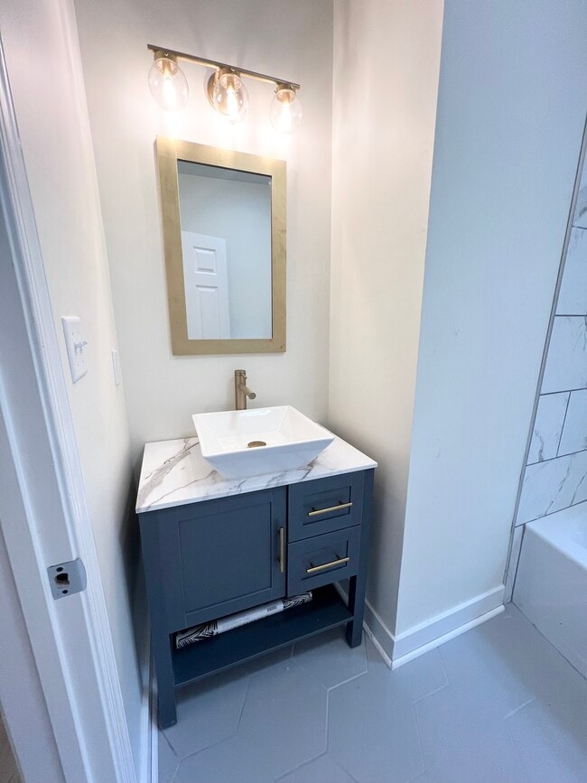 Building Photo - 1512 N 19th St