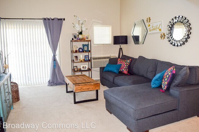 Building Photo - 2 br, 2 bath Apartment - 1900-1916 E Broadway