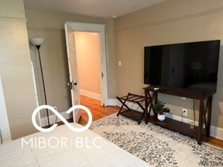 Foto del edificio - 2405-2407 S Meridian St