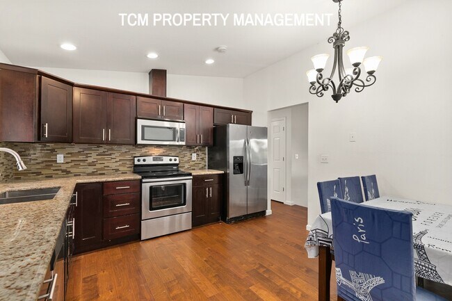 Foto del edificio - 15703 Midvale Ave N