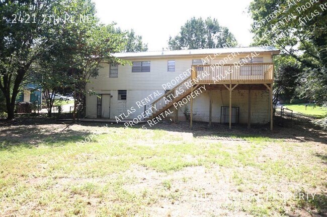 Foto del edificio - 2421 7th Pl NE