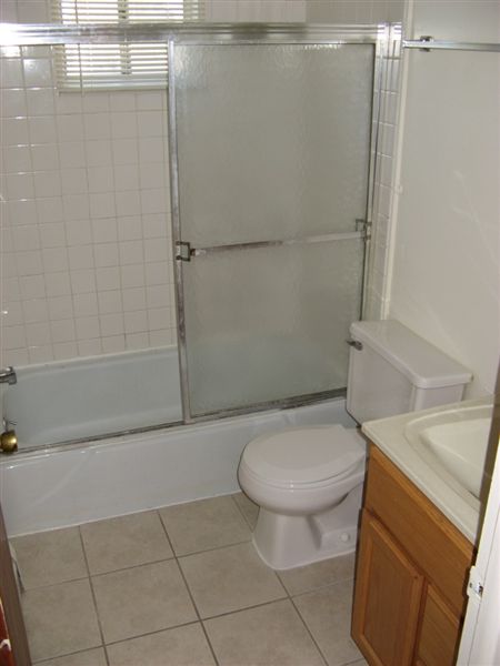 Foto del edificio - 908 E Oak St