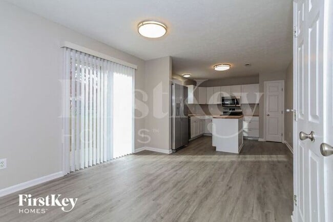 Foto del edificio - 9909 Trapp Ln