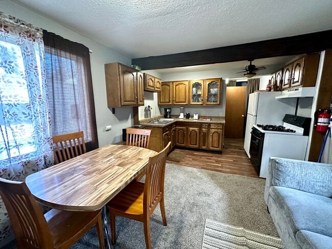 Building Photo - 34420 Thorpe Ct