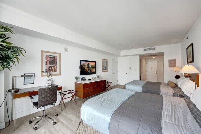 Foto del edificio - 2889 McFarlane Rd