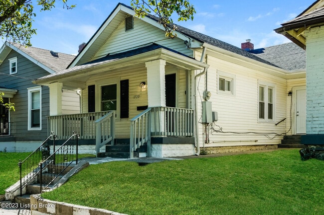 Building Photo - 1720 Wilson Ave