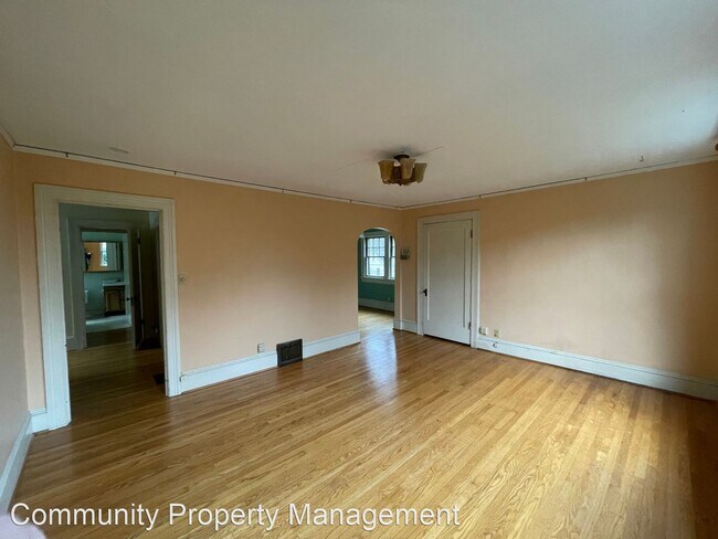 Building Photo - 1 br, 1 bath House - 1706 SE Belmont St