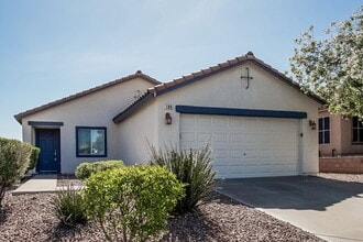 Building Photo - 186 Carlsbad Caverns St