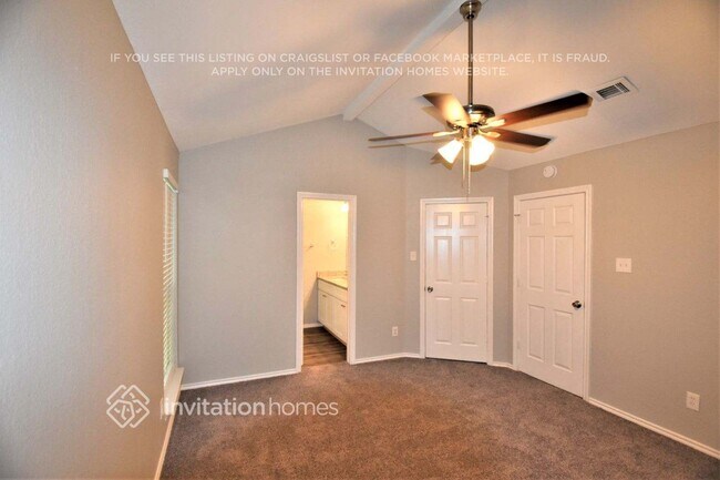 Foto del edificio - 159 Summerhill Dr